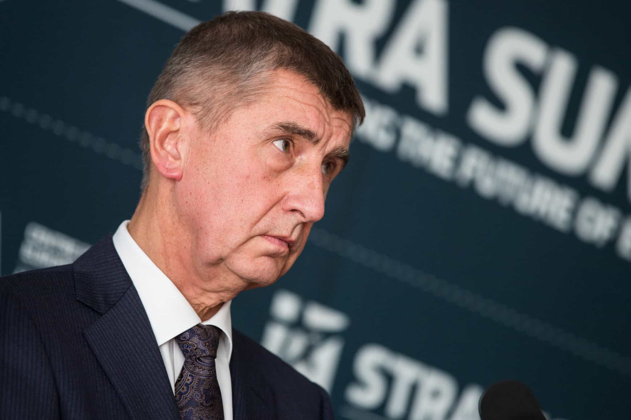 Babiš chce k euru nezáväzné referendum popri voľbách