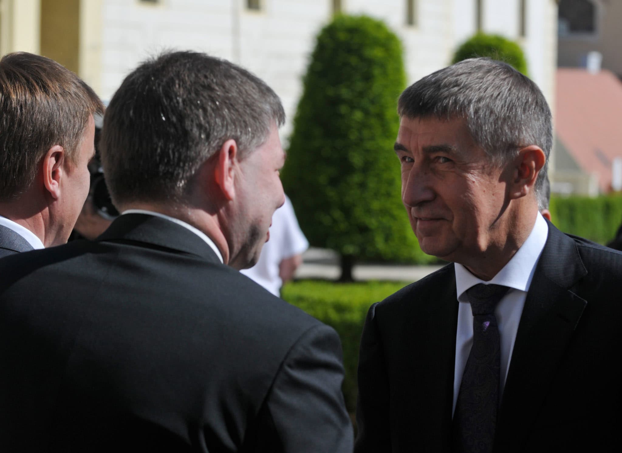 Najpopulárnejšou stranou v Česku ostáva ANO, dostala by takmer 30 percent