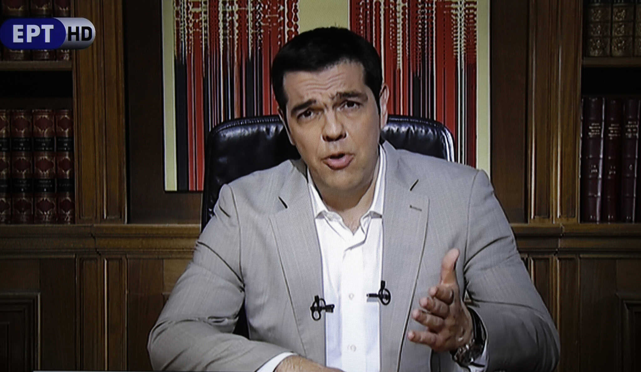 Tsipras ohlásil bankové prázdniny a kontroly kapitálu
