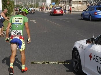 VIDEO Šokujúca správa po tvrdej zrážke s motocyklom: Sagan na Vuelte končí!!