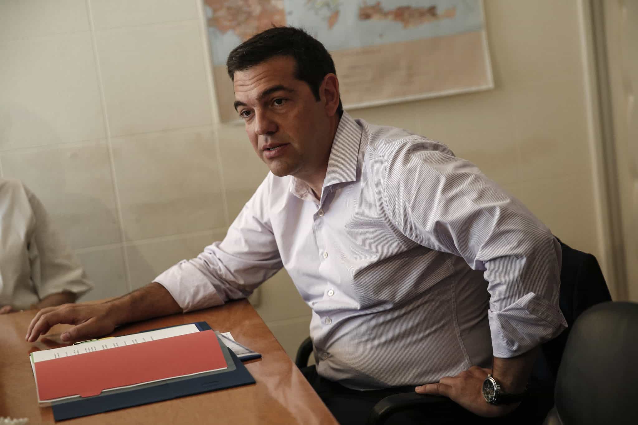 Tsipras chce, aby parlament schválil dohodu do štvrtka