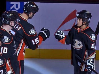 VIDEO Na deň hviezdou NHL: Mladému chlapcovi splnili v Anaheime veľký sen
