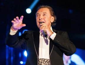 Karlovi Gottovi diagnostikovali non-Hodgkinov lymfóm