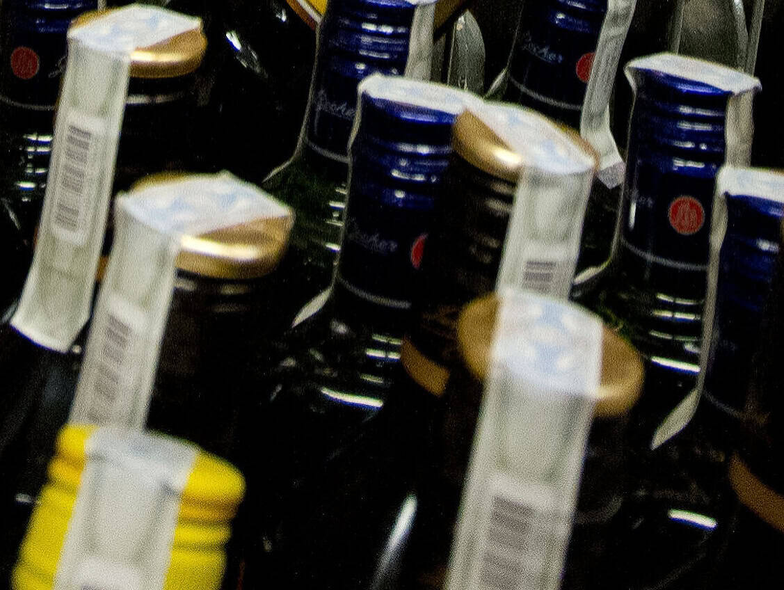 Na alkohole a tabaku už je takmer 500 miliónov nových kolkov
