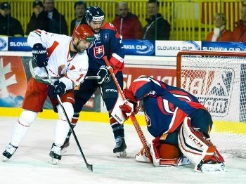 Slovensko sa po dôležitej výhre vyhuplo na čelo tabuľky: Celkový triumf môže ohroziť Rakúsko