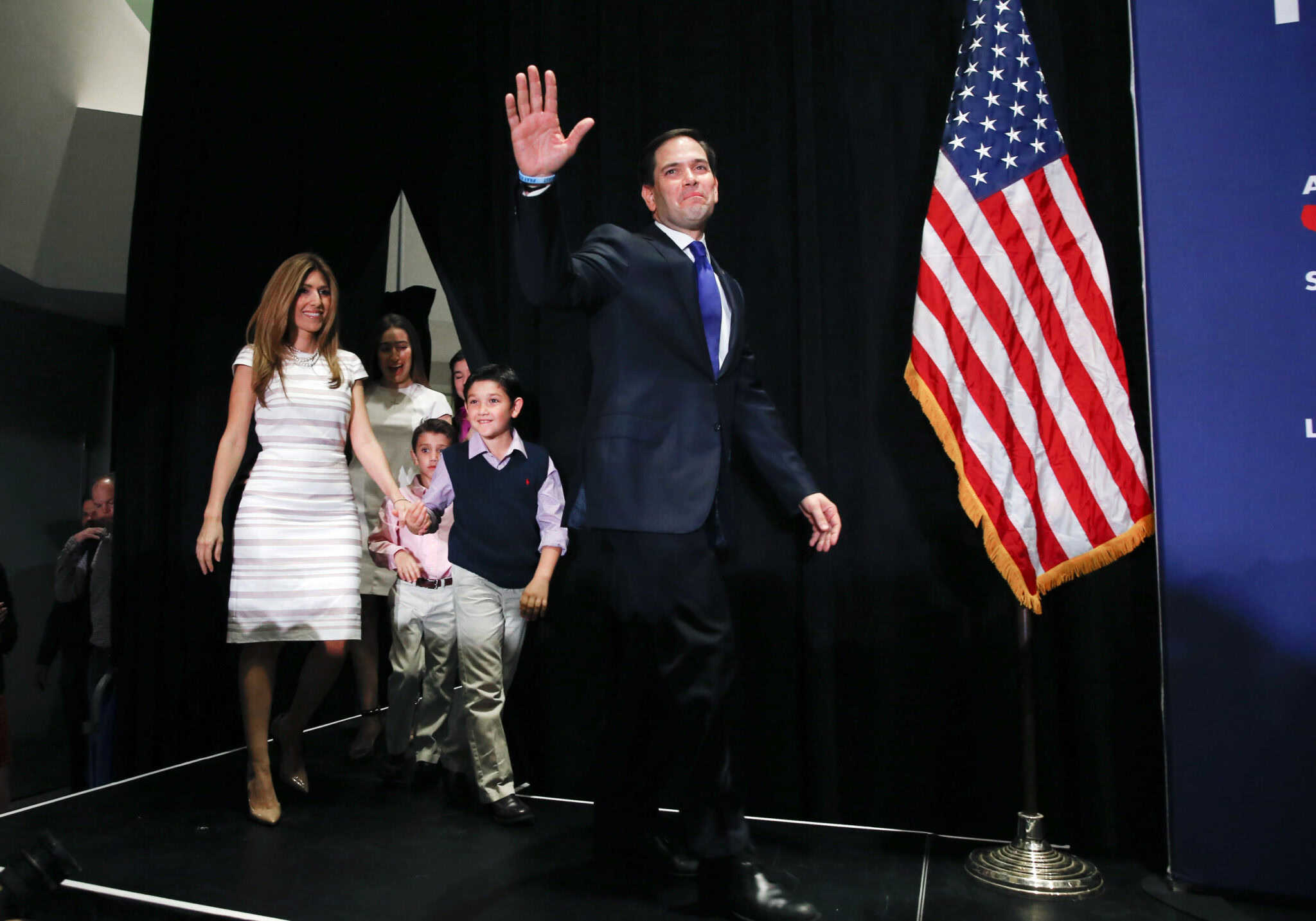 Trump má o súpera menej. Senátor Rubio odstúpil z boja o Biely dom
