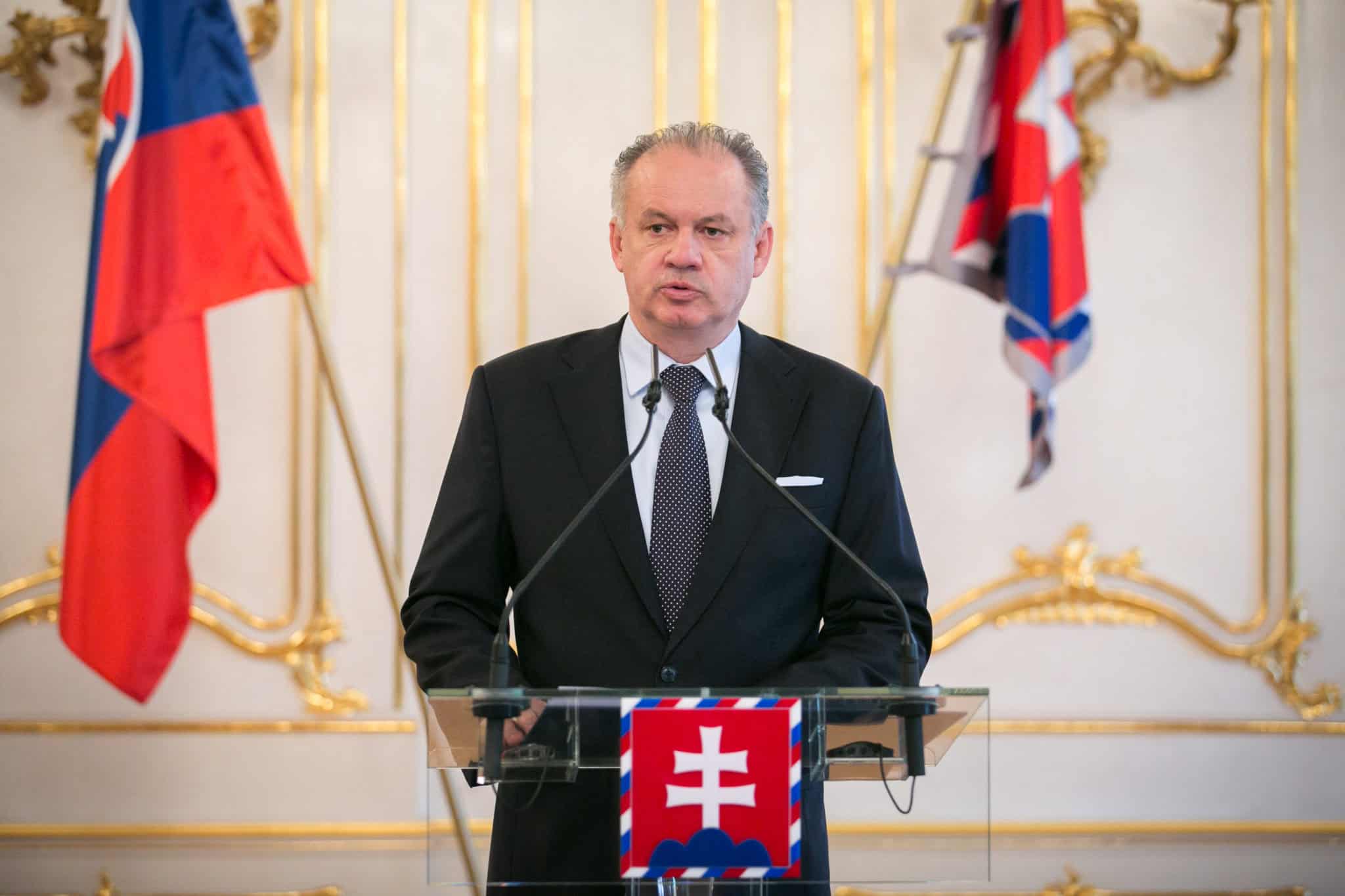 Prezident sa s Kotlebom nestretne, zostavením vlády poverí Fica