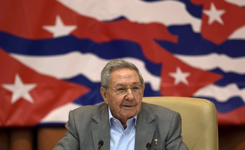 Castro kritizoval Trumpa, odsúdil jeho imigračnú politiku
