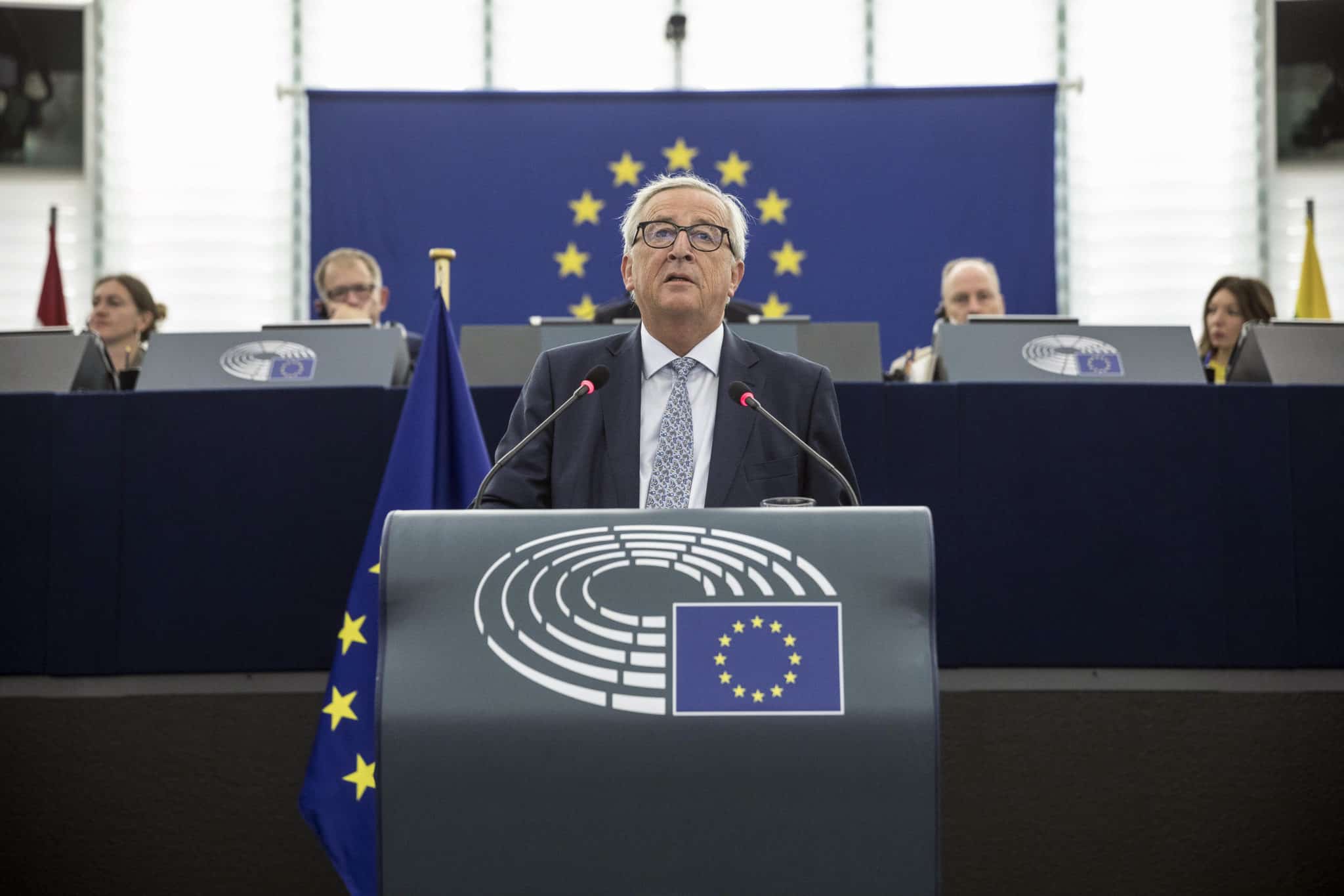 Zmiešané reakcie slovenských europoslancov na Junckera. Obišiel dôležité témy