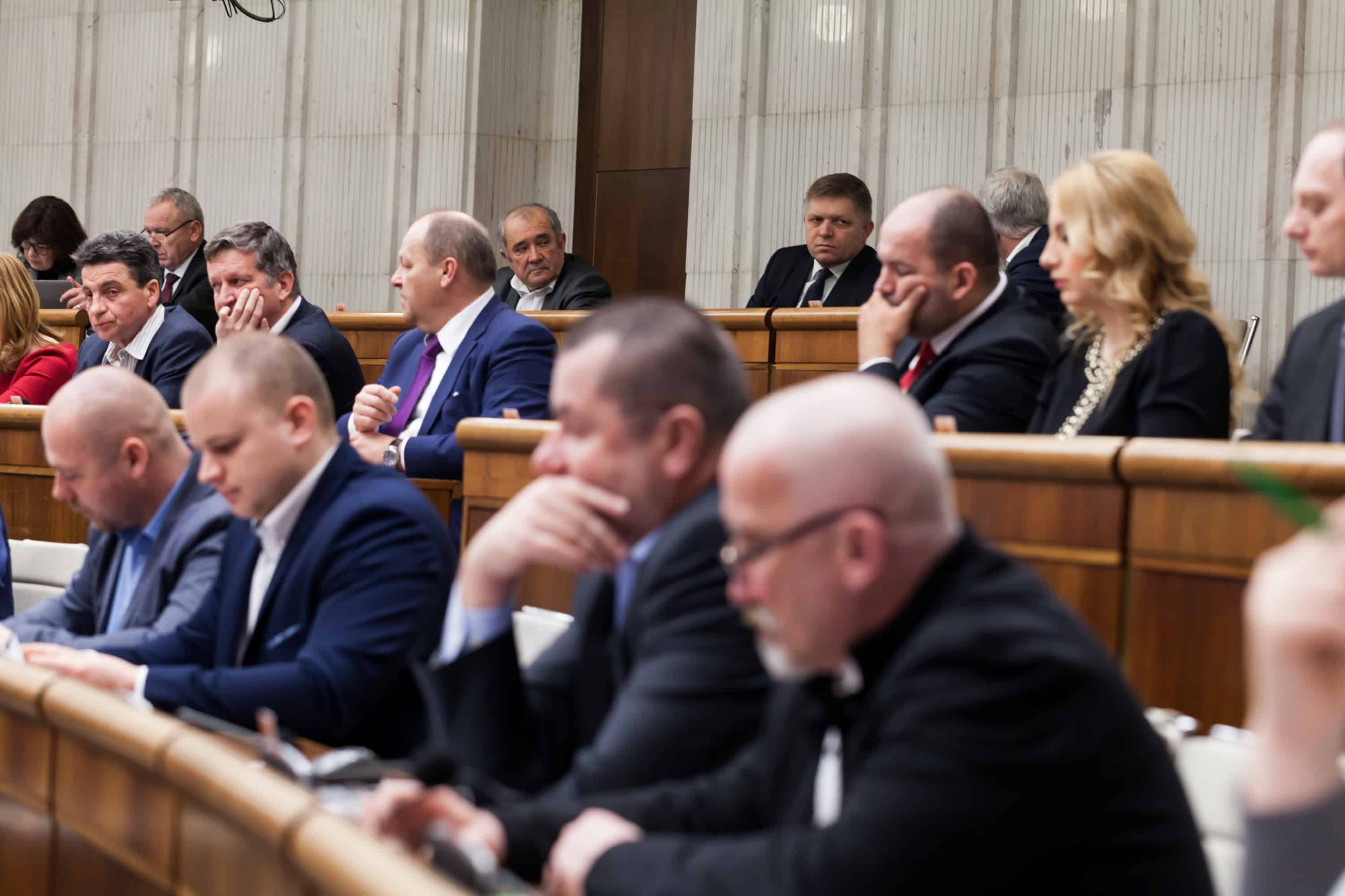 Schôdza skončí najneskôr zajtra, nebude sa rokovať počas moratória