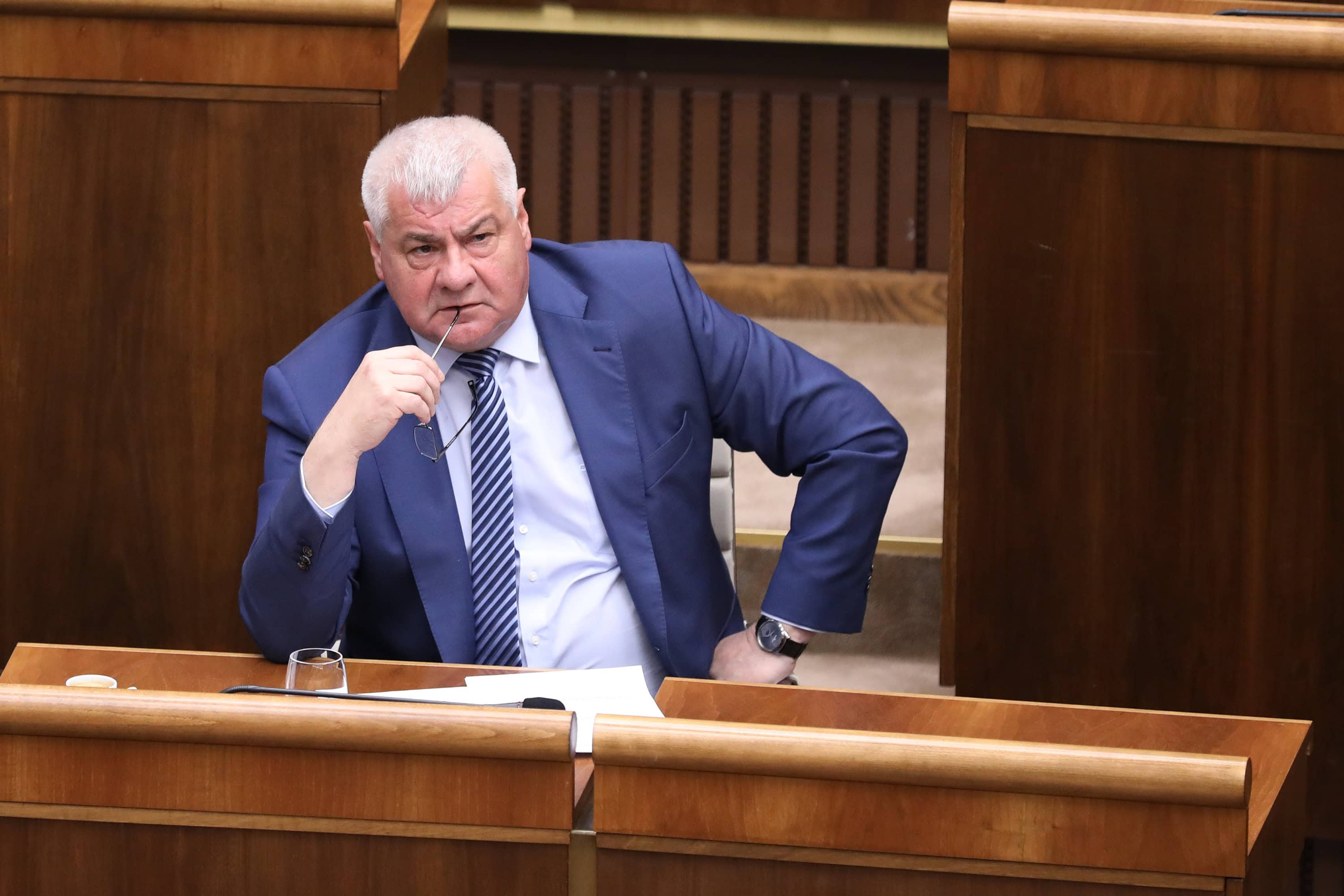 Érsek odobril stavbu záchytného parkoviska neďaleko Bratislavy. Plánovaná výstavba je aj v ďalších mestách