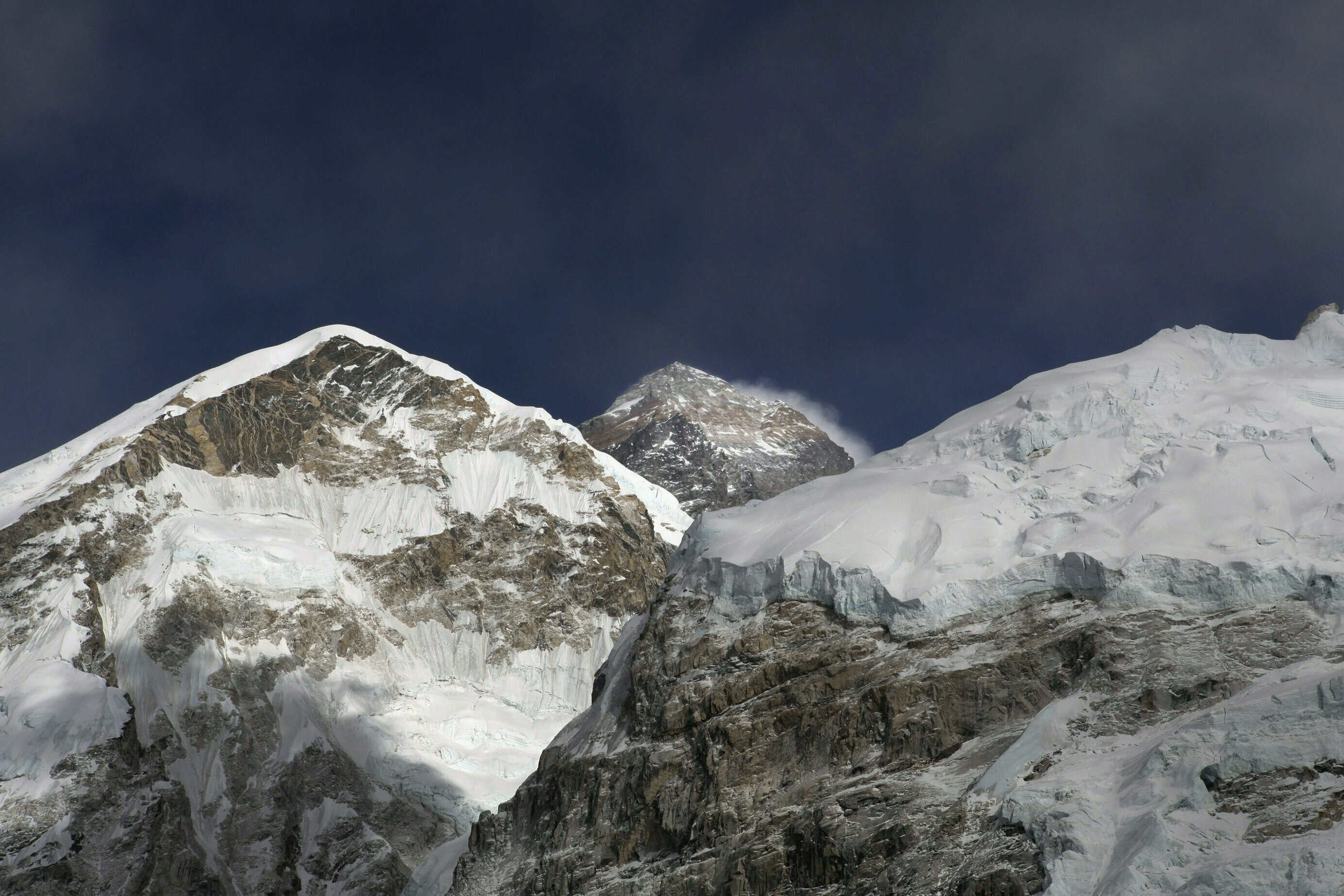 Čína a Nepál sa dohodli na novej výške Mount Everestu