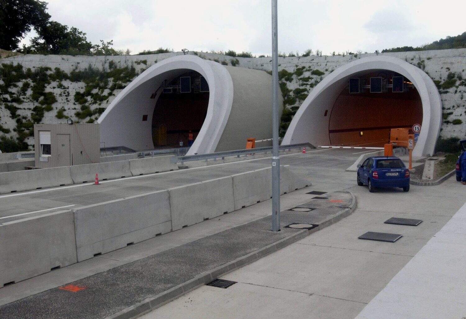 Vodiči, pozor. Cez víkendy bude bratislavský tunel Sitina uzatvorený