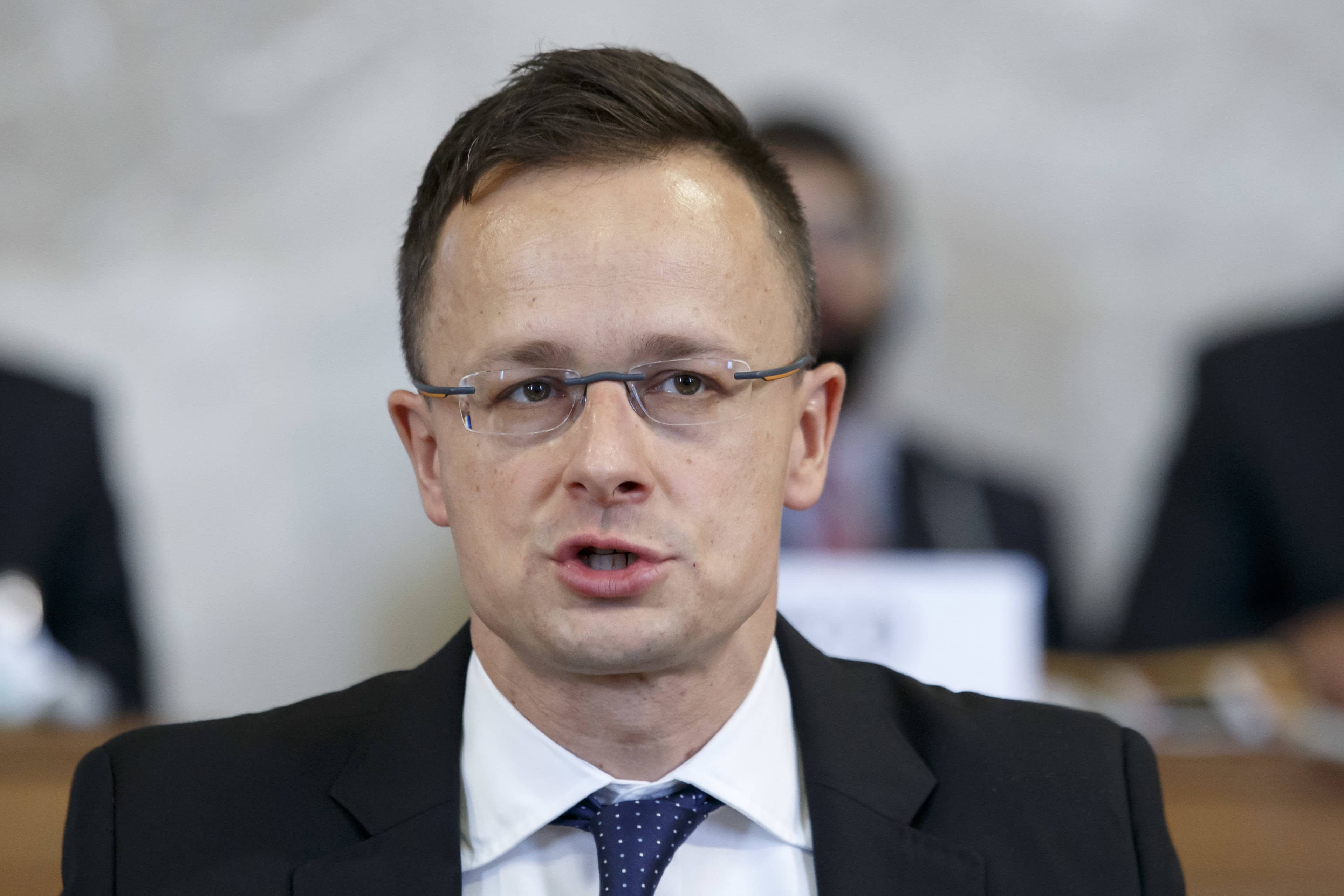 Maďarsko zvýši počet svojich vojakov v misiách NATO o tretinu, informoval Szijjártó