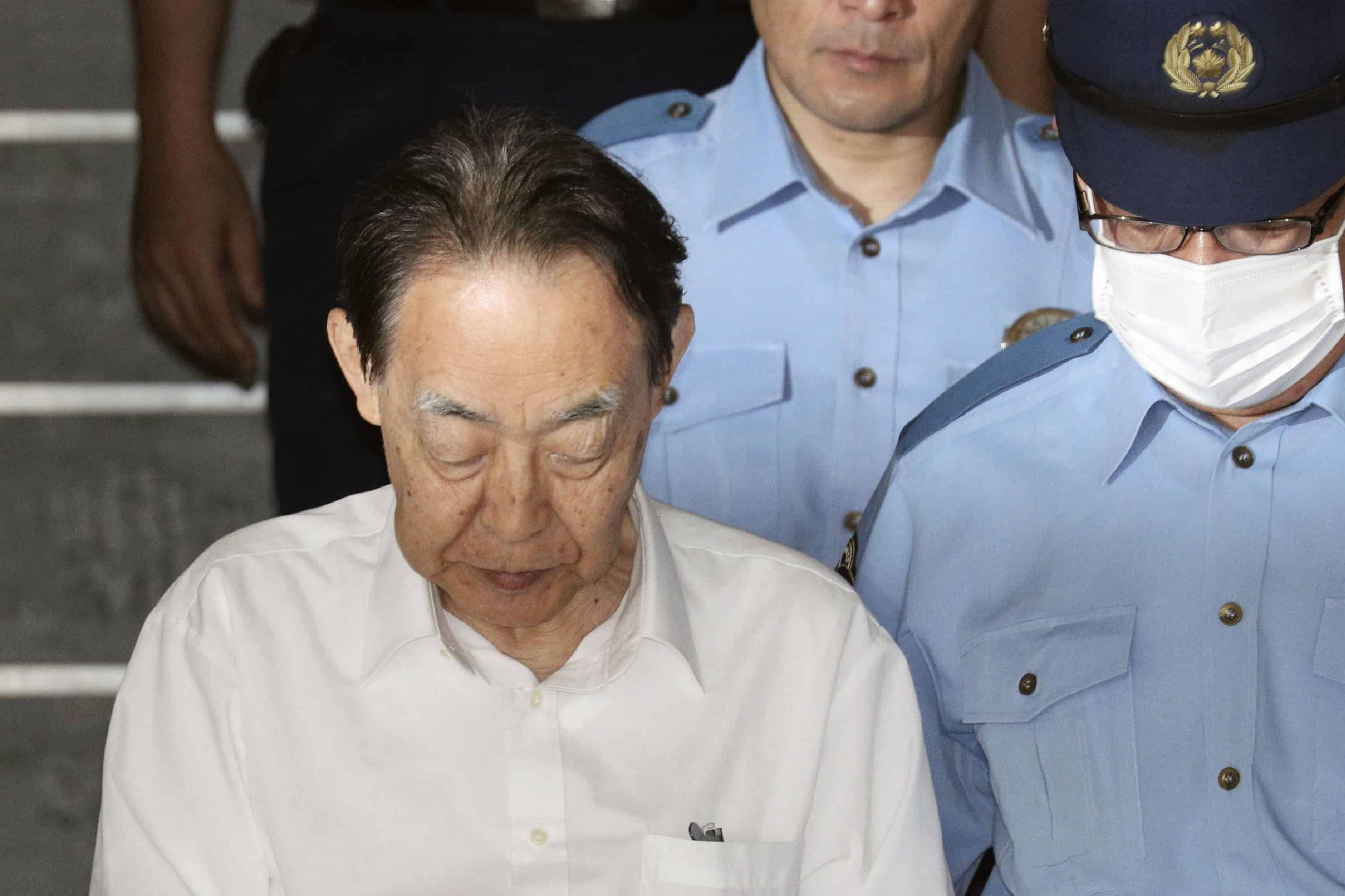 Bývalého japonského veľvyslanca v Česku odsúdili za vraždu syna