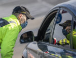 Ilustračné. Pokuty za rýchlosť sa telefonovanie za volantom budú po Novom roku na Slovensku vyššie. Zdroj: TASR / Jakub Kotian