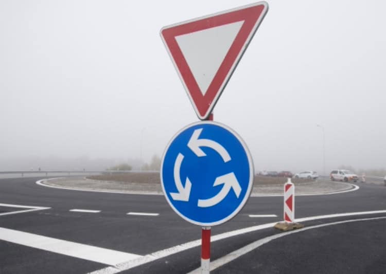 Skvelá správa pre ľudí z Vrábel. Mesto chce urýchliť výstavbu okružnej križovatky