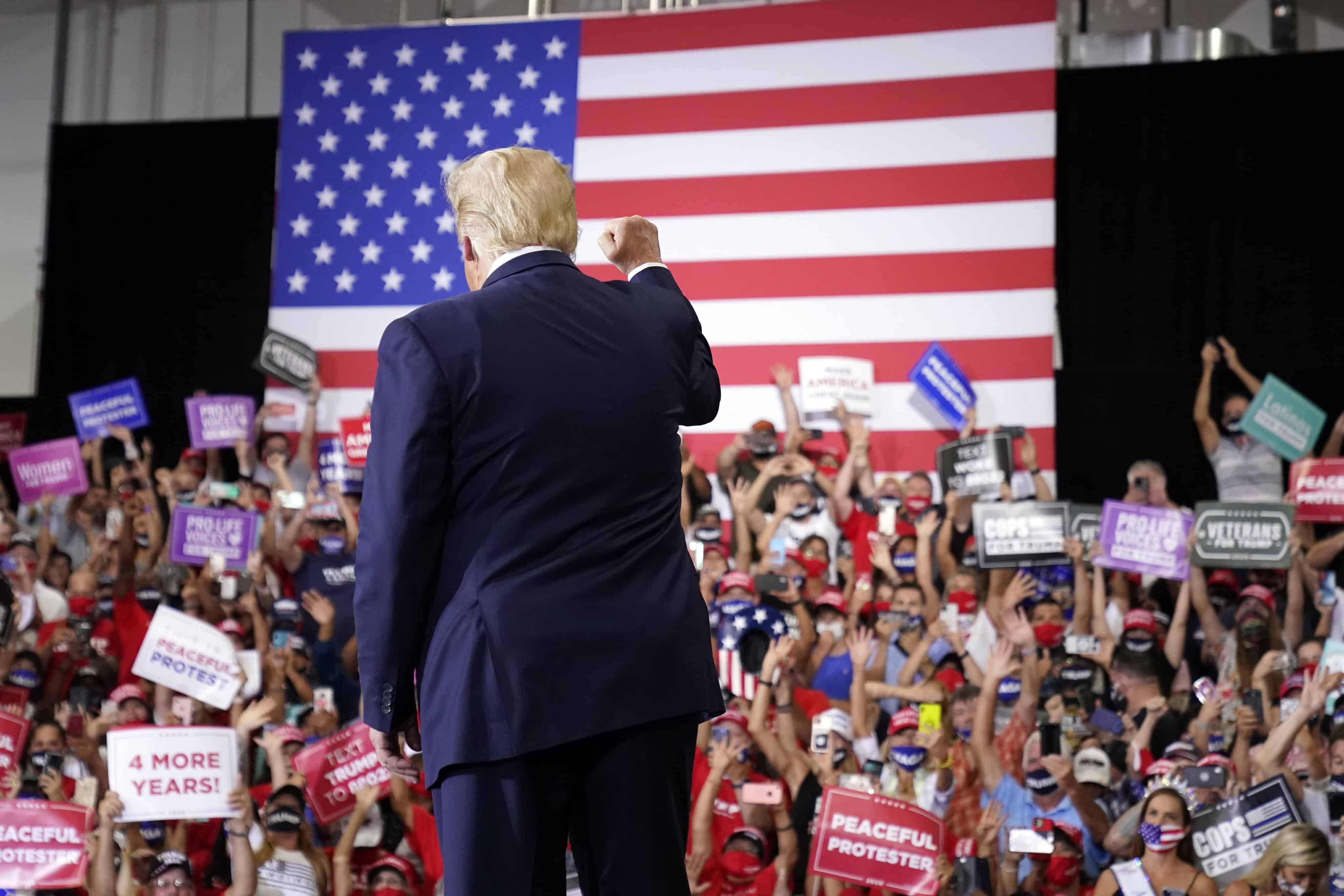 Trump uskutočnil zhromaždenie v rozpore s epidemiologickými opatreniami