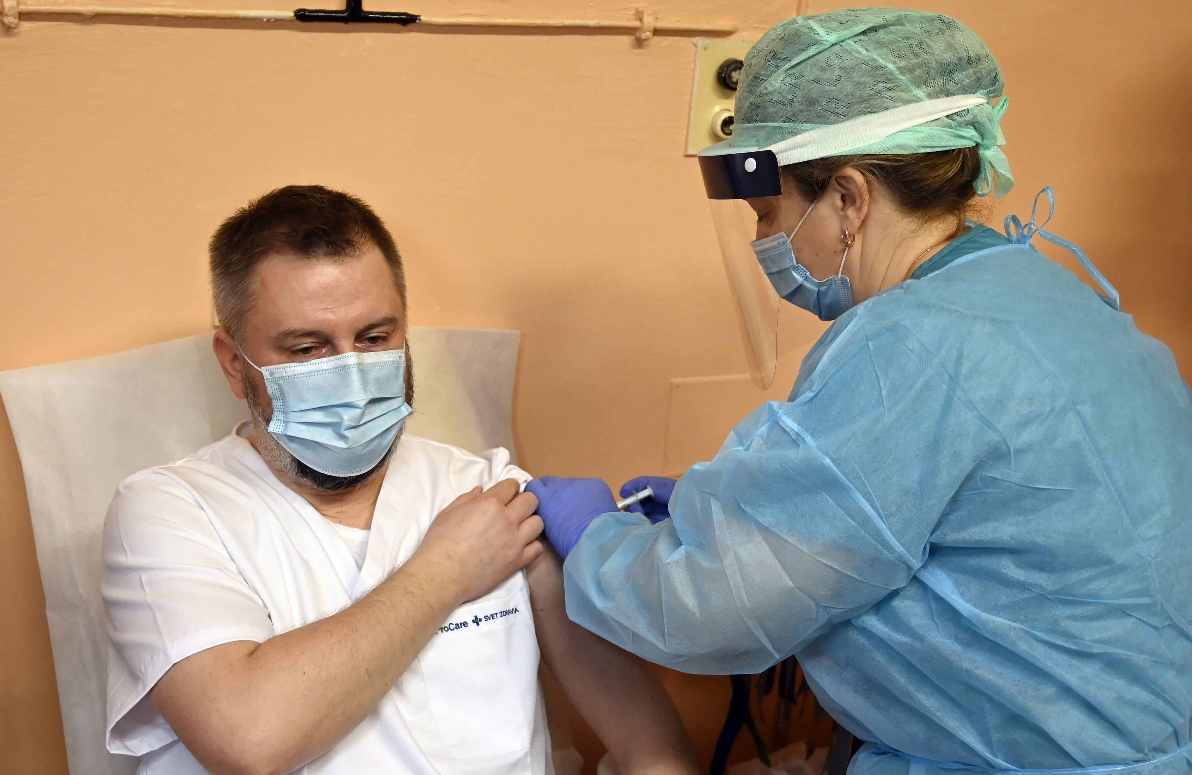 Prešovský kraj koordinuje očkovanie treťou dávkou v zariadeniach sociálnych služieb