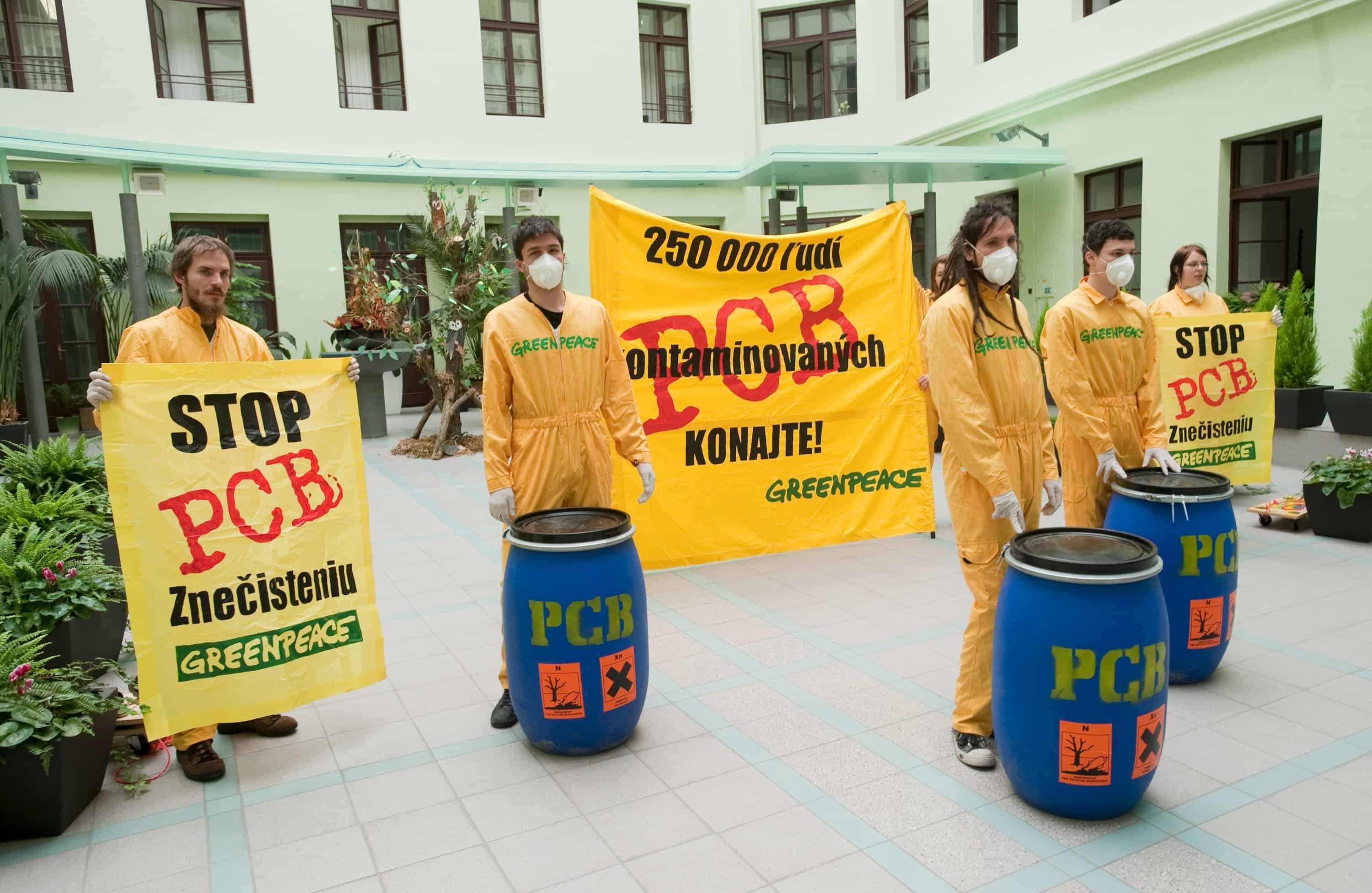 Z areálu Chemka Strážske odviezli 150 ton toxického odpadu: Prvá etapa sanácie je úspešne ukončená