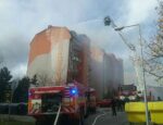 Obrovský požiar bytovky v Žiline.