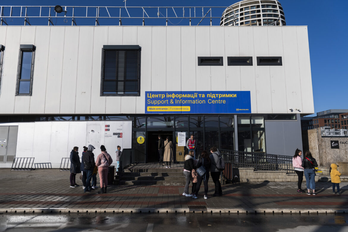 V Bratislave otvorili veľkokapacitné asistenčné centrum pomoci pre utečencov z Ukrajiny