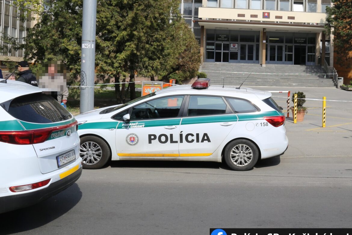 polícia, policajti, zločin, auto, Okresný súd v Košiciach