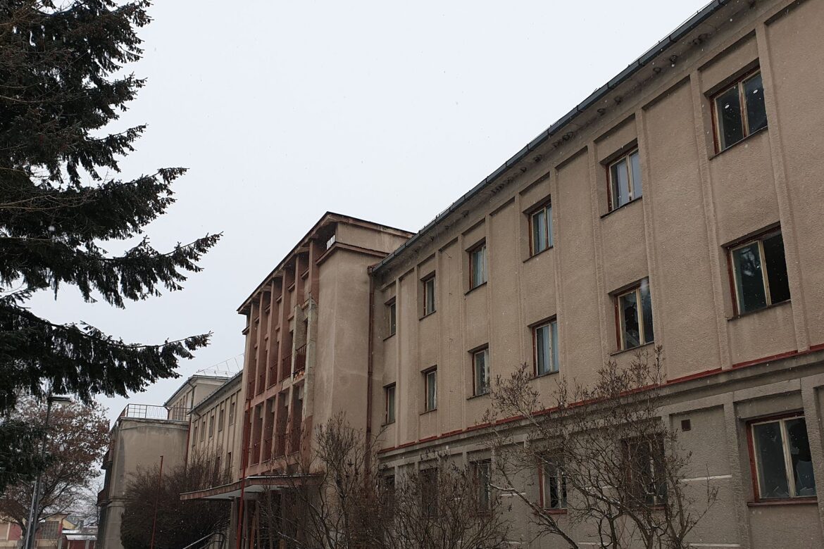Na snímke budova bývalého internátu na Školskej ulici v Rimavskej Sobote