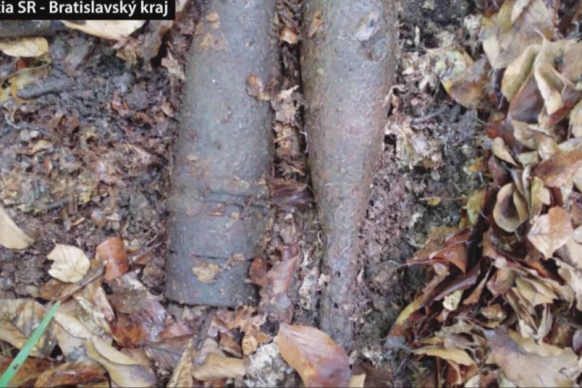 Na Železnej studničke našli nevybuchnutú muníciu z 2. svetovej vojny. zdroj: KR PZ BA