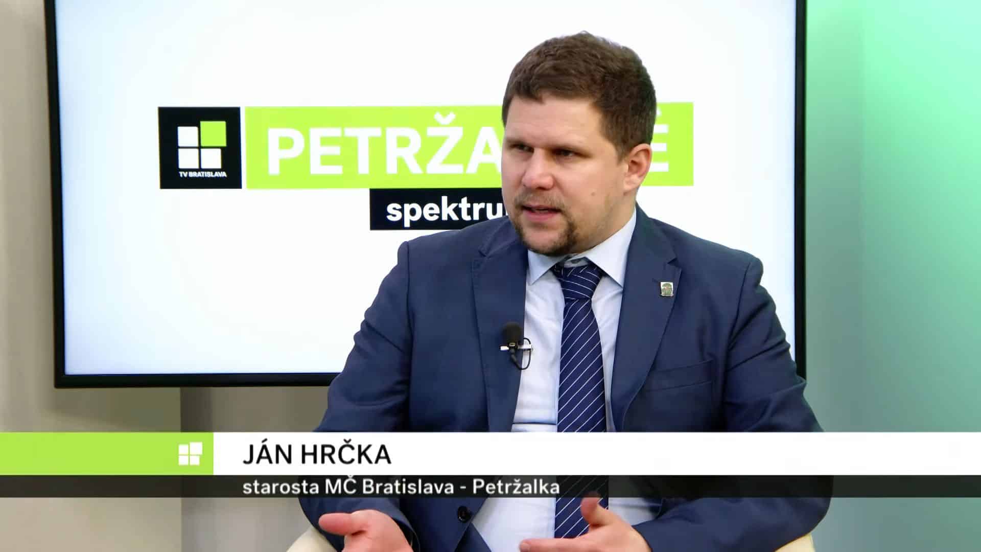 Ján Hrčka zložil sľub: Petržalka má opäť oficiálneho starostu po voľbách a podvode