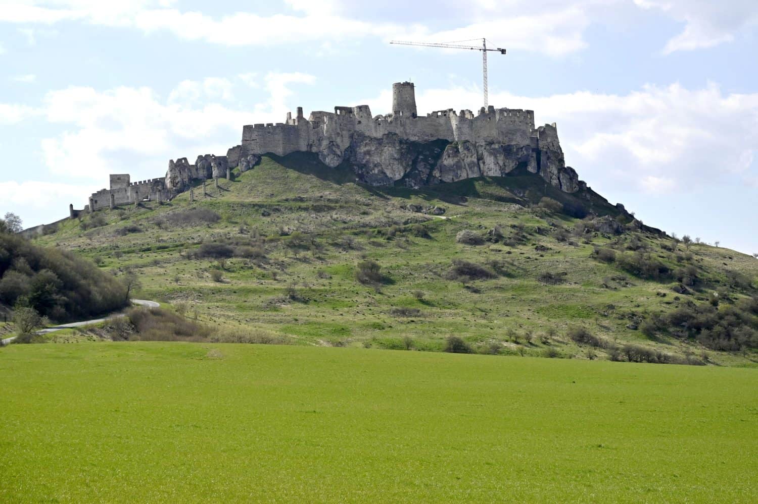 Spišský hrad museli pre sneženie a zlé počasie dočasne zatvoriť