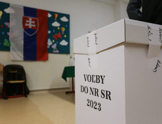 voľby, NR SR, urna, 2023