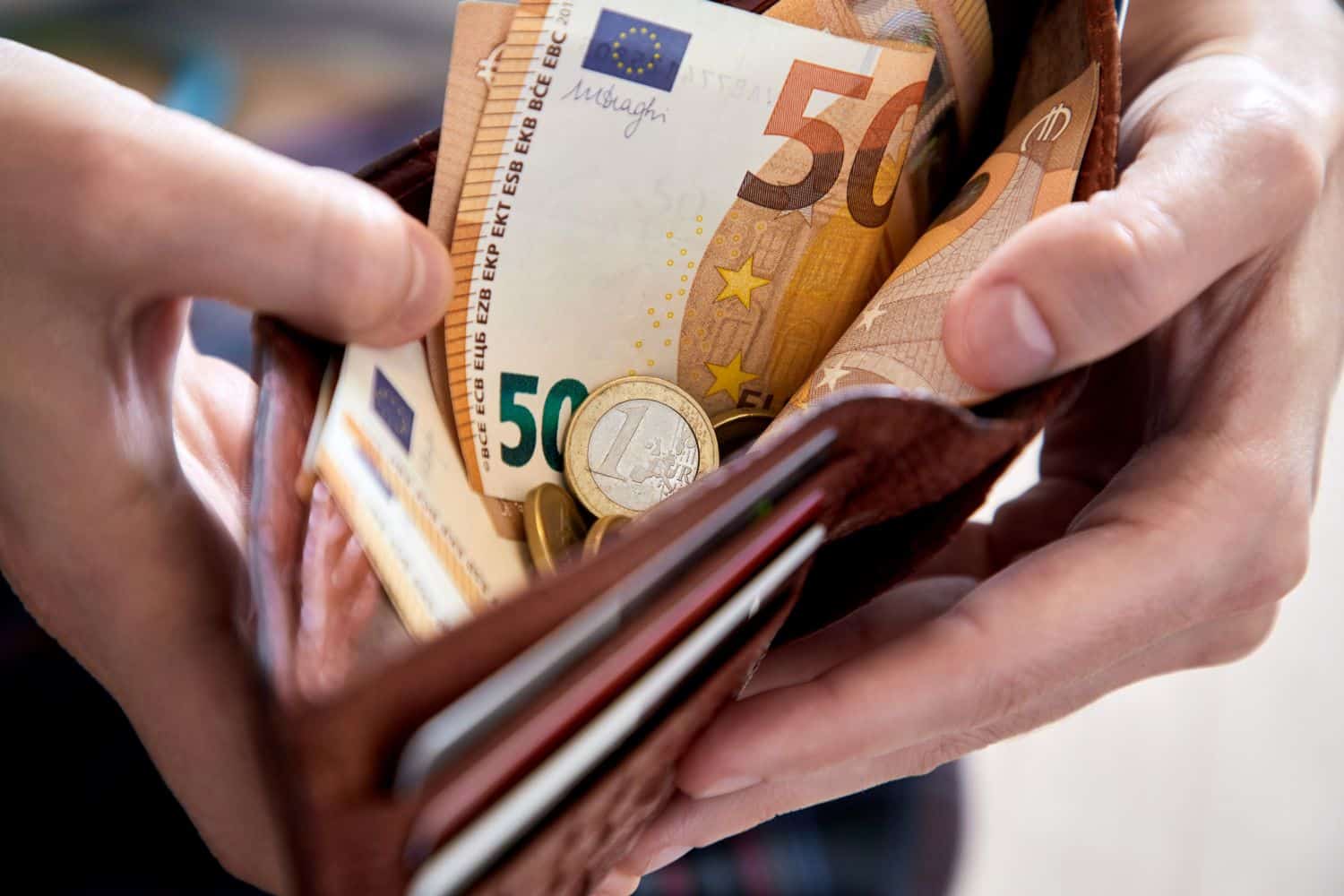 Slovenská cesta k svetu bez klasických cigariet? Aby sa štát nepopálil!