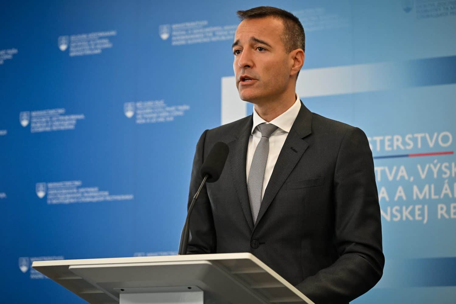 Drucker uisťuje: Úrad na ochranu oznamovateľov sa neruší, agenda ostáva zachovaná