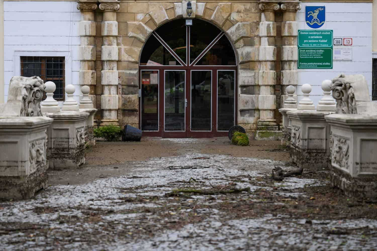 SHMÚ vydal výstrahu pred povodňou v okrese Košice-okolie, Hornád má vysoký stav