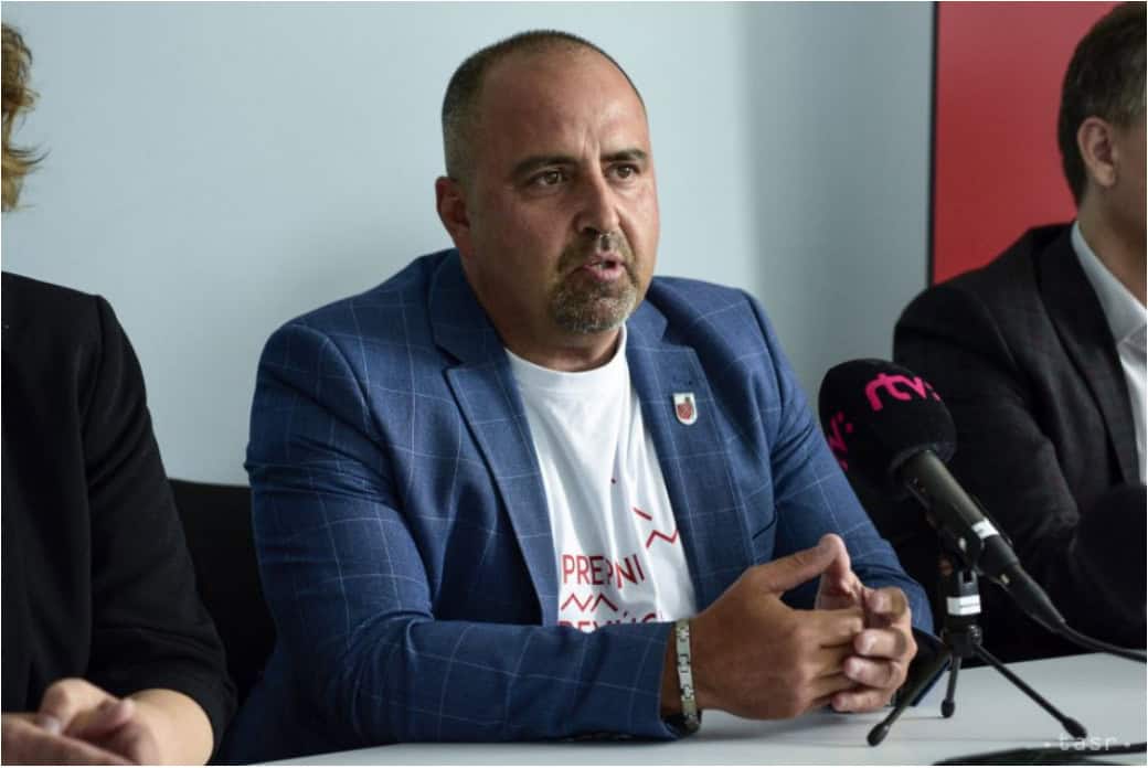 Primátor Revúcej po nehode s alkoholom: Obvinenie zrušili, vyšetrovanie stále pokračuje