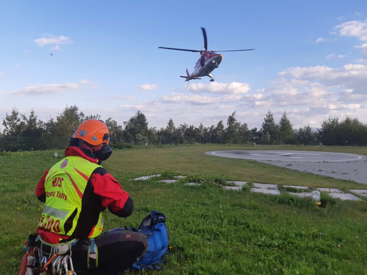 Skialpinistka z Poľska utrpela vážny úraz v oblasti Pustého plesa