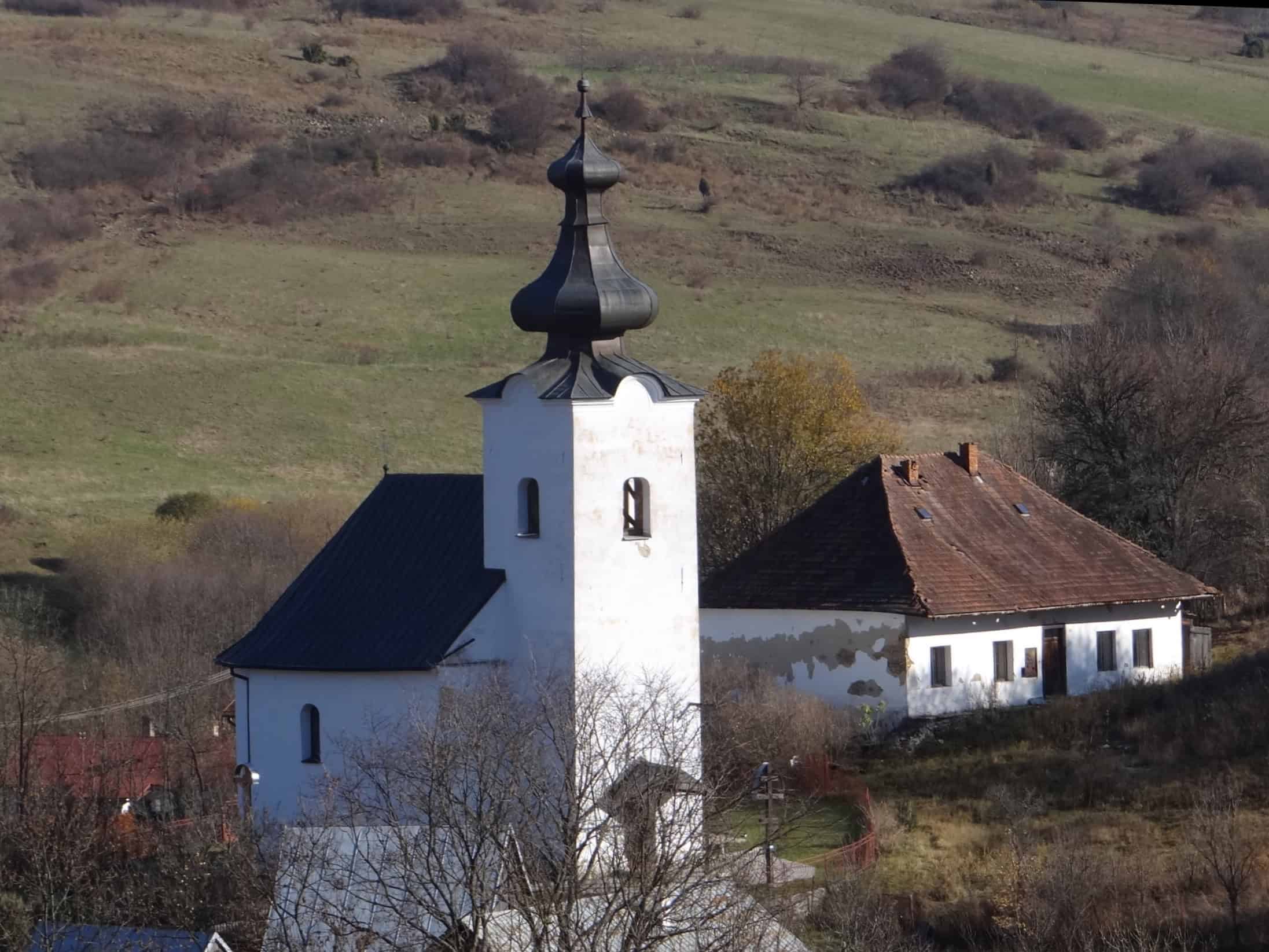 V Kremnej zrekonštruovali oporný múr