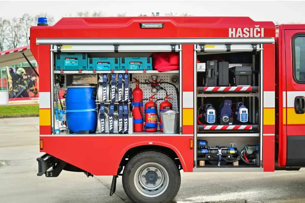 Dobrovoľní hasiči v BBSK dostali novú techniku: Pomôže pri požiaroch aj povodniach