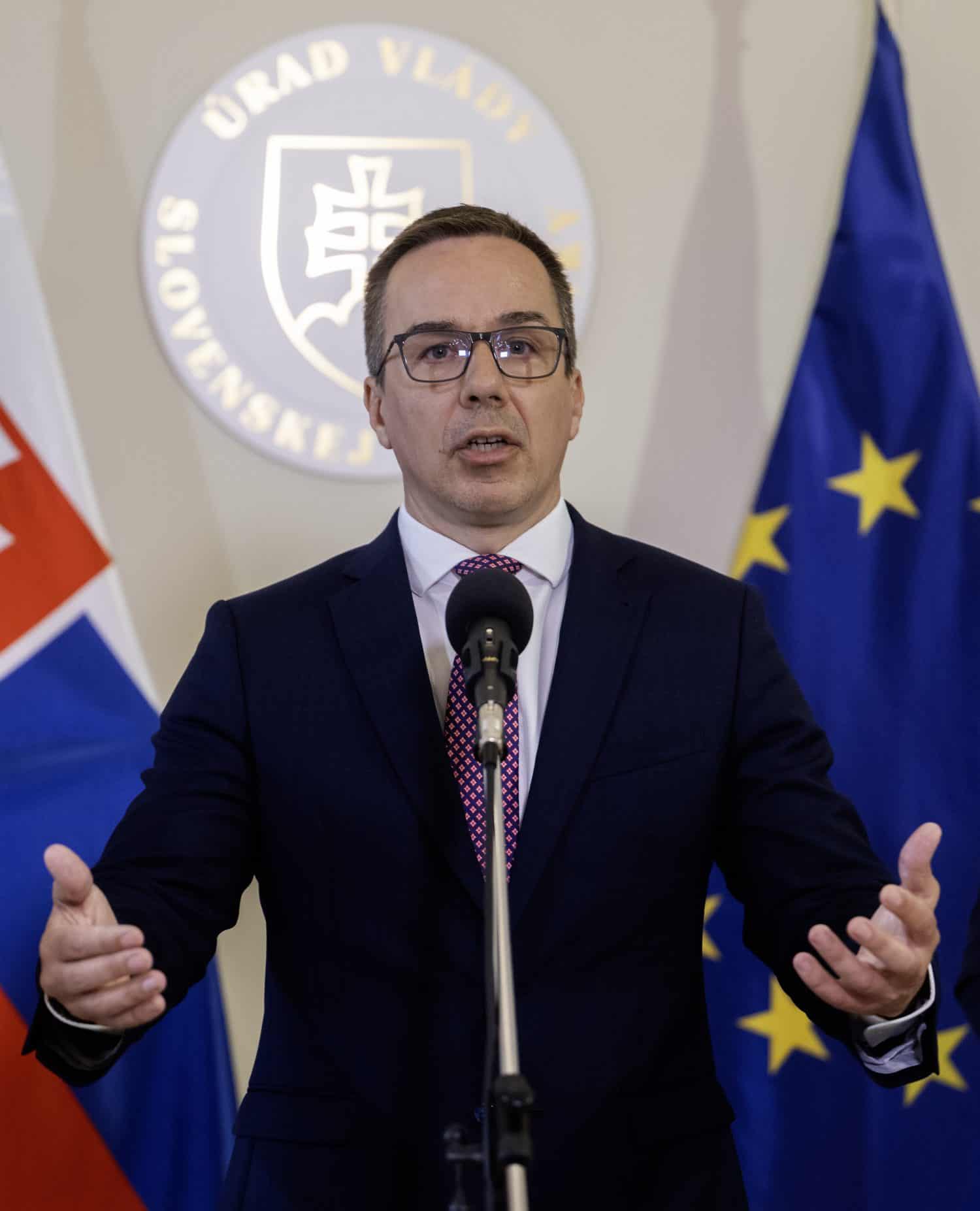 AKTUÁLNE Minimálna mzda sa v budúcom roku zvýši, oznámil minister práce. Vieme jej výšku
