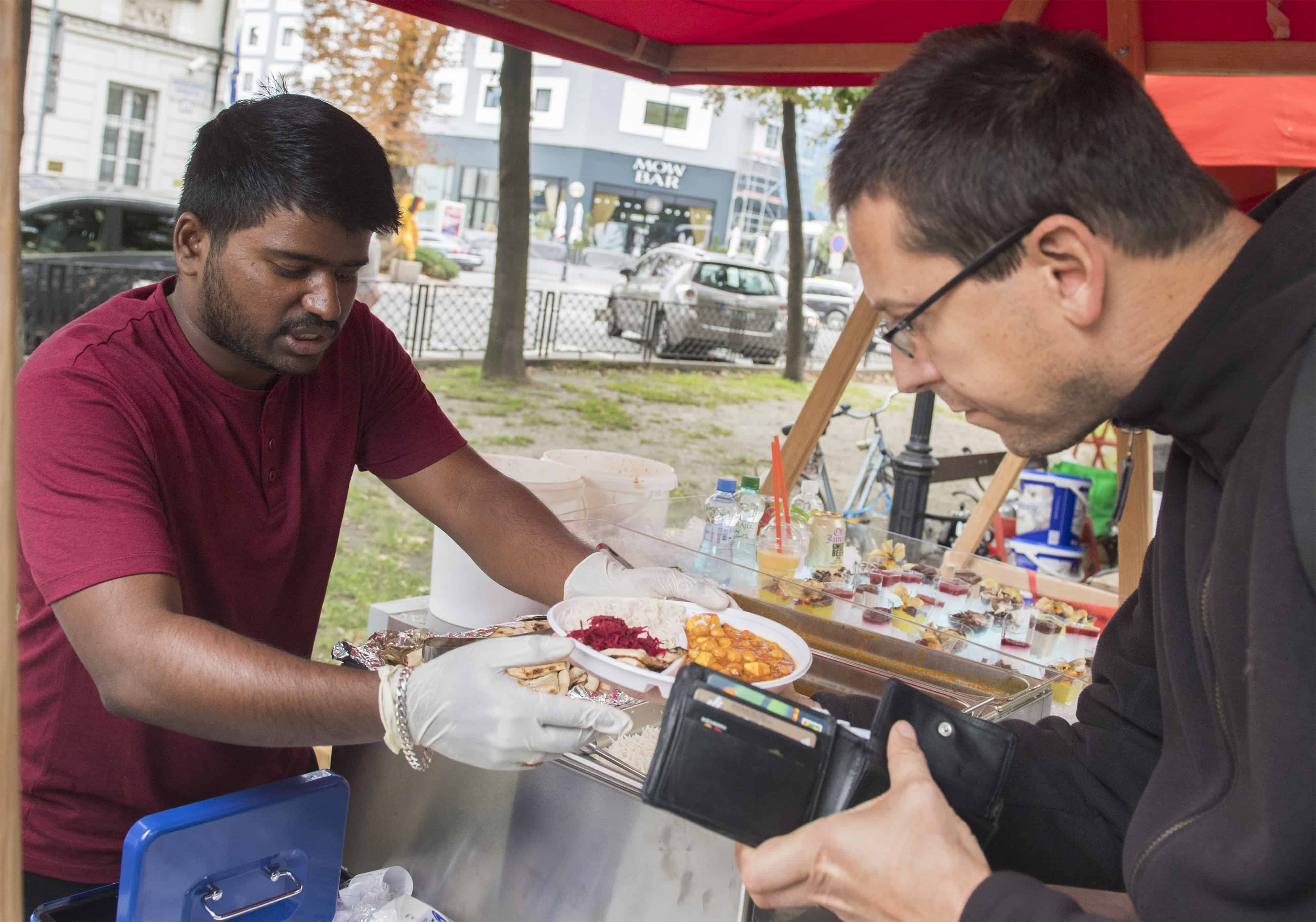 Festival Diwali prinesie do Starej tržnice v Bratislave hudbu, tanec aj ochutnávky indickej kultúry
