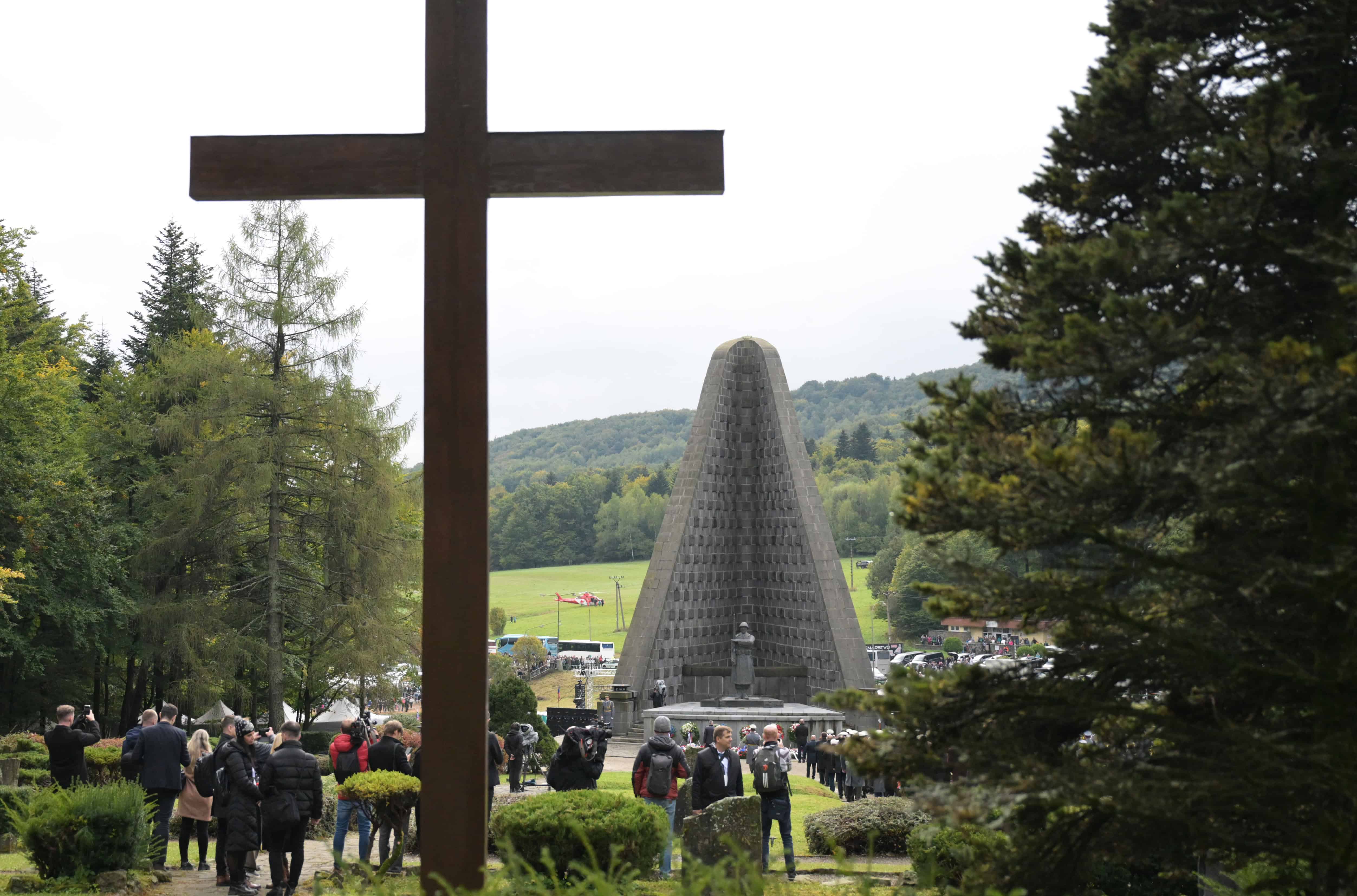 Pamätný deň SR: Karpatsko-duklianskou operáciou sa začalo priame oslobodzovanie
