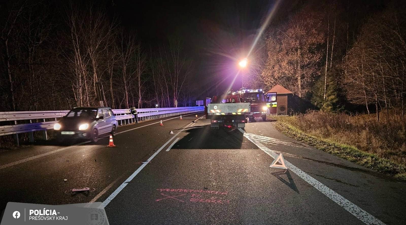 AKTUÁLNE STRAŠNÁ TRAGÉDIA na ceste: Vyslali záchranárov, hlásia obeť. FOTO Mrazivé detaily nešťastia