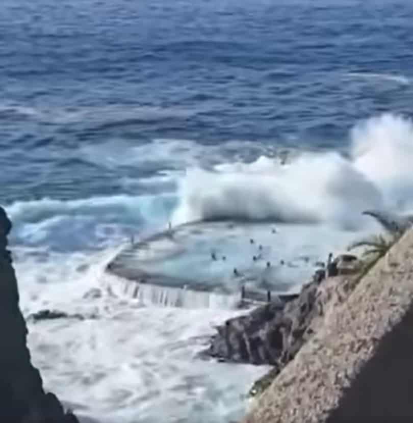 NOVÉ INFO o tragédii Slovákov na Tenerife: Zahynula MAMA so SYNOM, dcéra je ranená. Plače celá obec