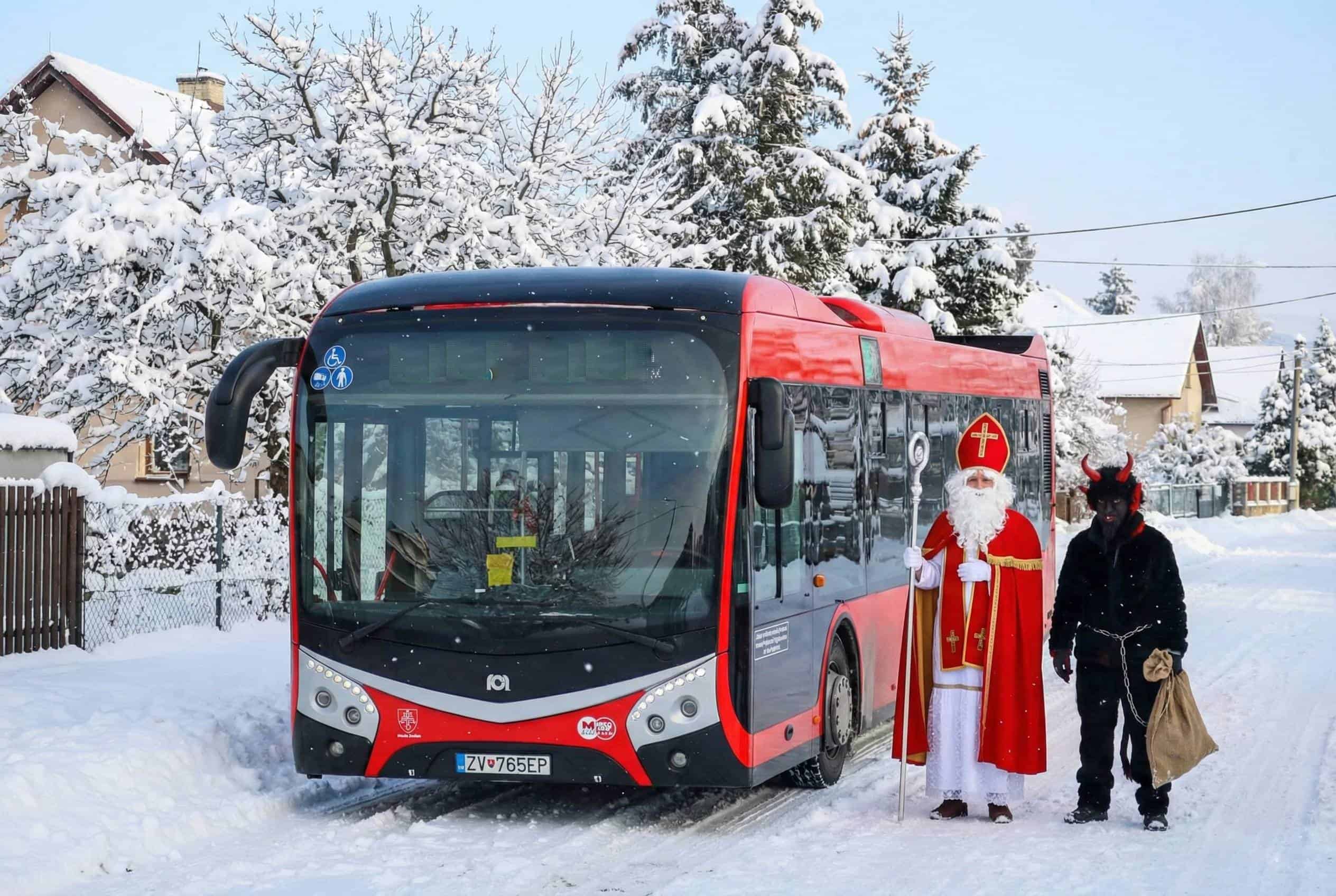 Zvolen čaká sviatočný zážitok: Po meste bude jazdiť Mikulášsky autobus s prekvapeniami