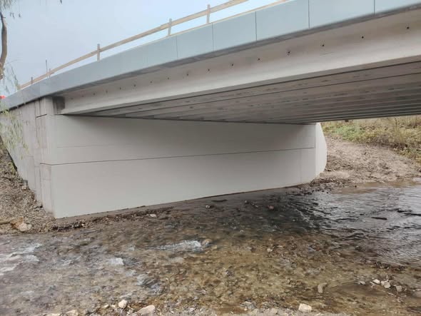Nový most v Hnúšti už otvorený: Doprava na Klenovec opäť bez obmedzení, ukončená aj obchádzka