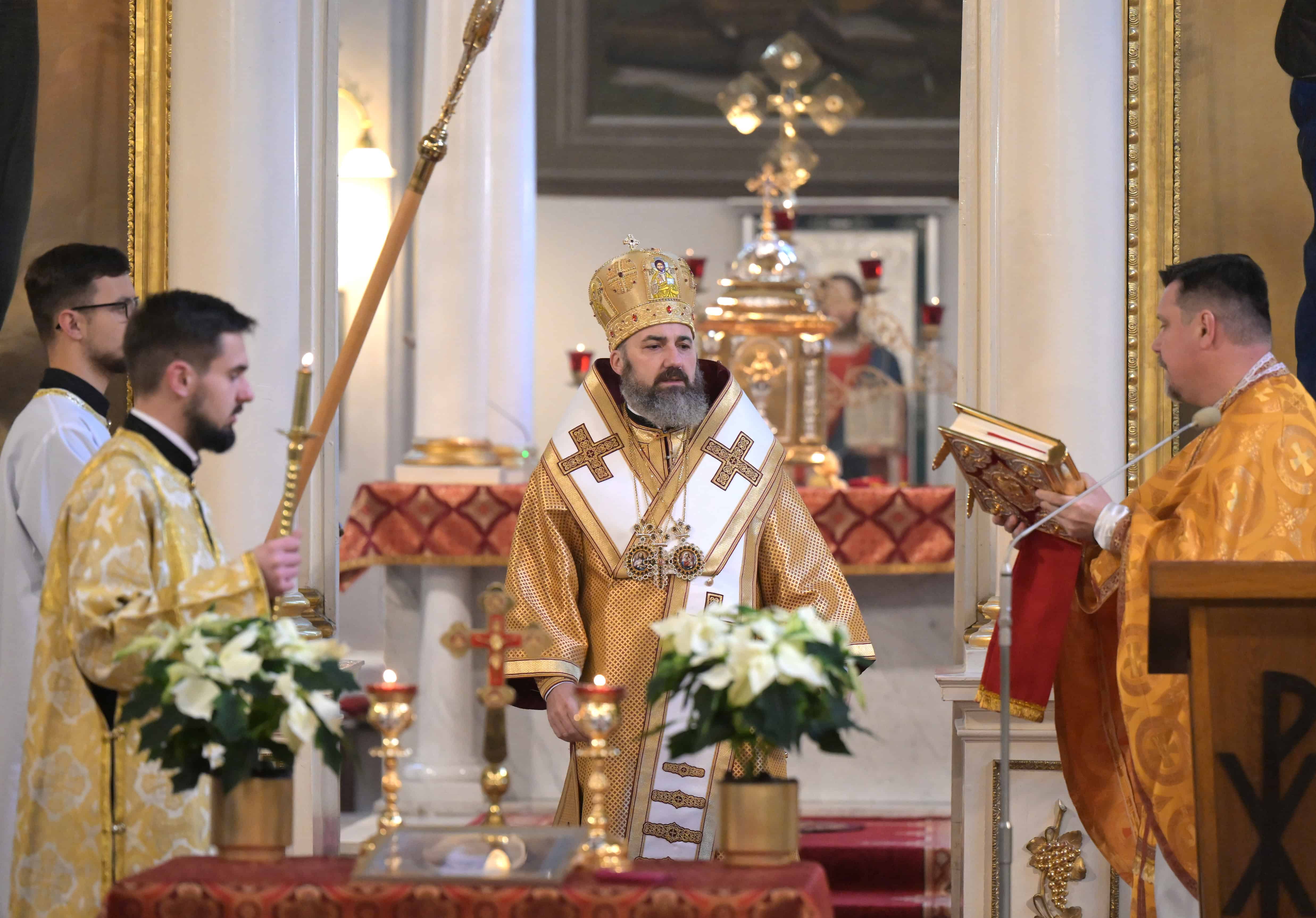 Arcibiskup Jonáš Maxim vyslal koledníkov Dobrej noviny z Prešova: Pomôžu aj Etiópii