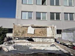 Tragédia v Komárne: Po páde strechy mesto kontroluje všetky svoje budovy