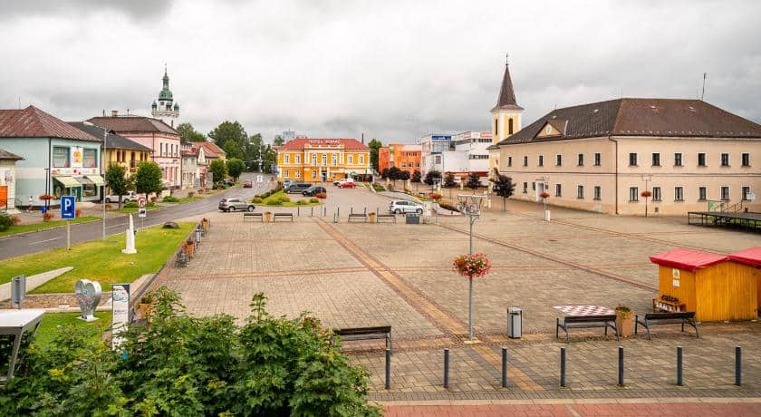 Vzácne prícestné kríže v Trstenej obnovia: Mesto získalo tisíce eur na ich záchranu