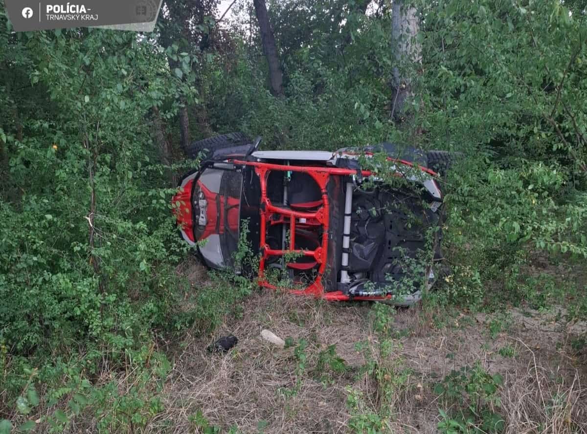 Dievča (†10) neprežilo nehodu na výlete. Polícia obvinila vodiča, v krvi mal alkohol